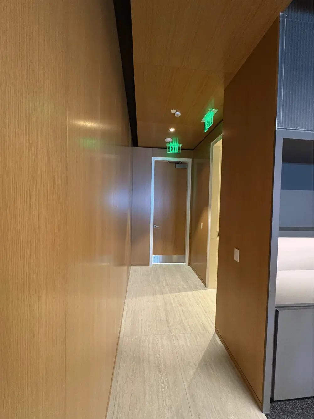 One Flagler - Level 8 Amenities — photo 16