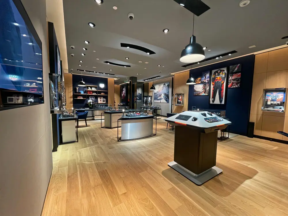 TAG Heuer — photo 3