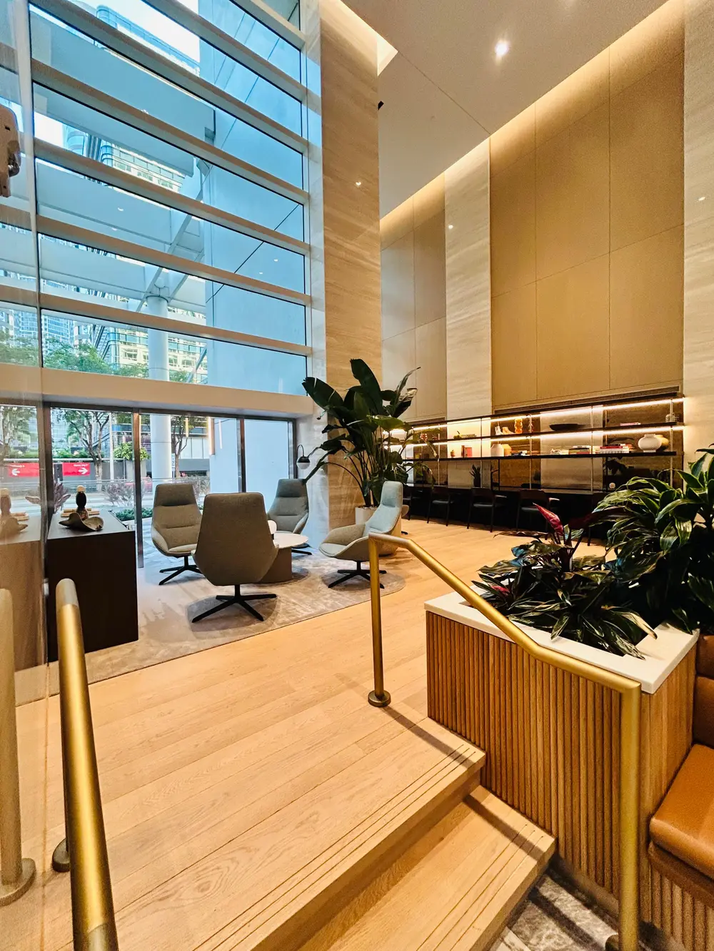 Tourmaline Lobby & Cafe — photo 2